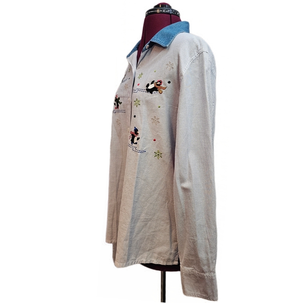Holiday Embroidered Penguin Skating Shirt Woman’s Medium Button Down Long Sleeve - Picture 5 of 16